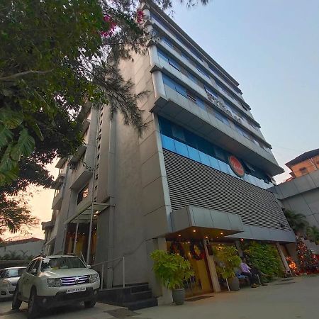 Hotel Samraj Mumbai Kültér fotó