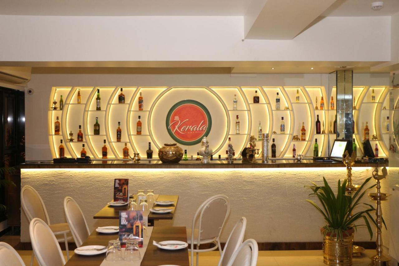 Hotel Samraj Mumbai Kültér fotó