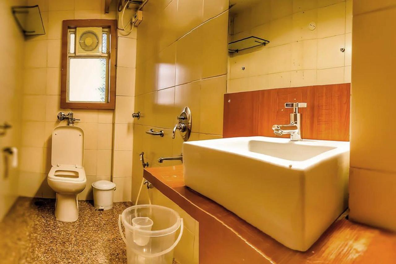 Hotel Samraj Mumbai Kültér fotó